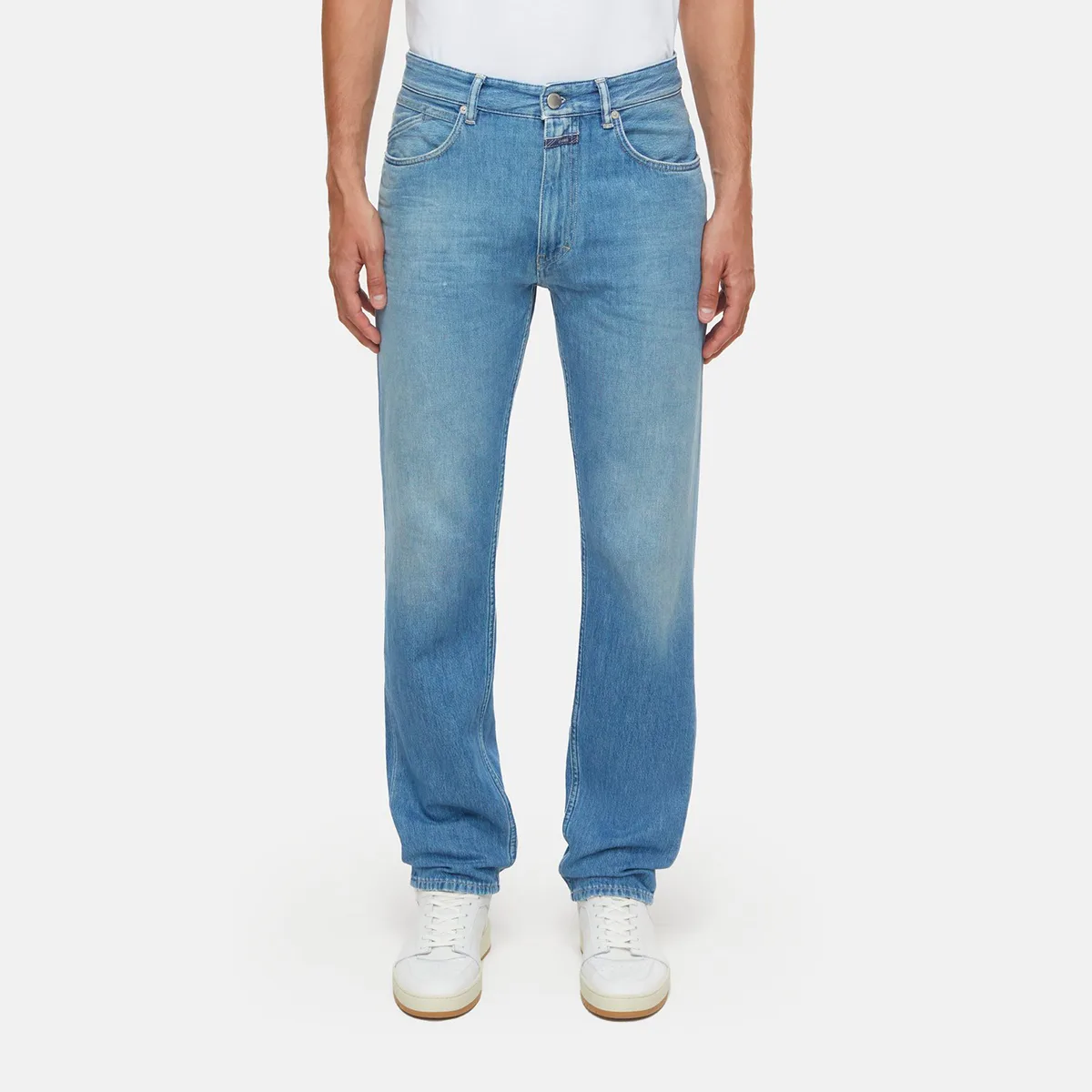 Jean Closed Cooper True coupe droite, délavage bleu indigo moyen
